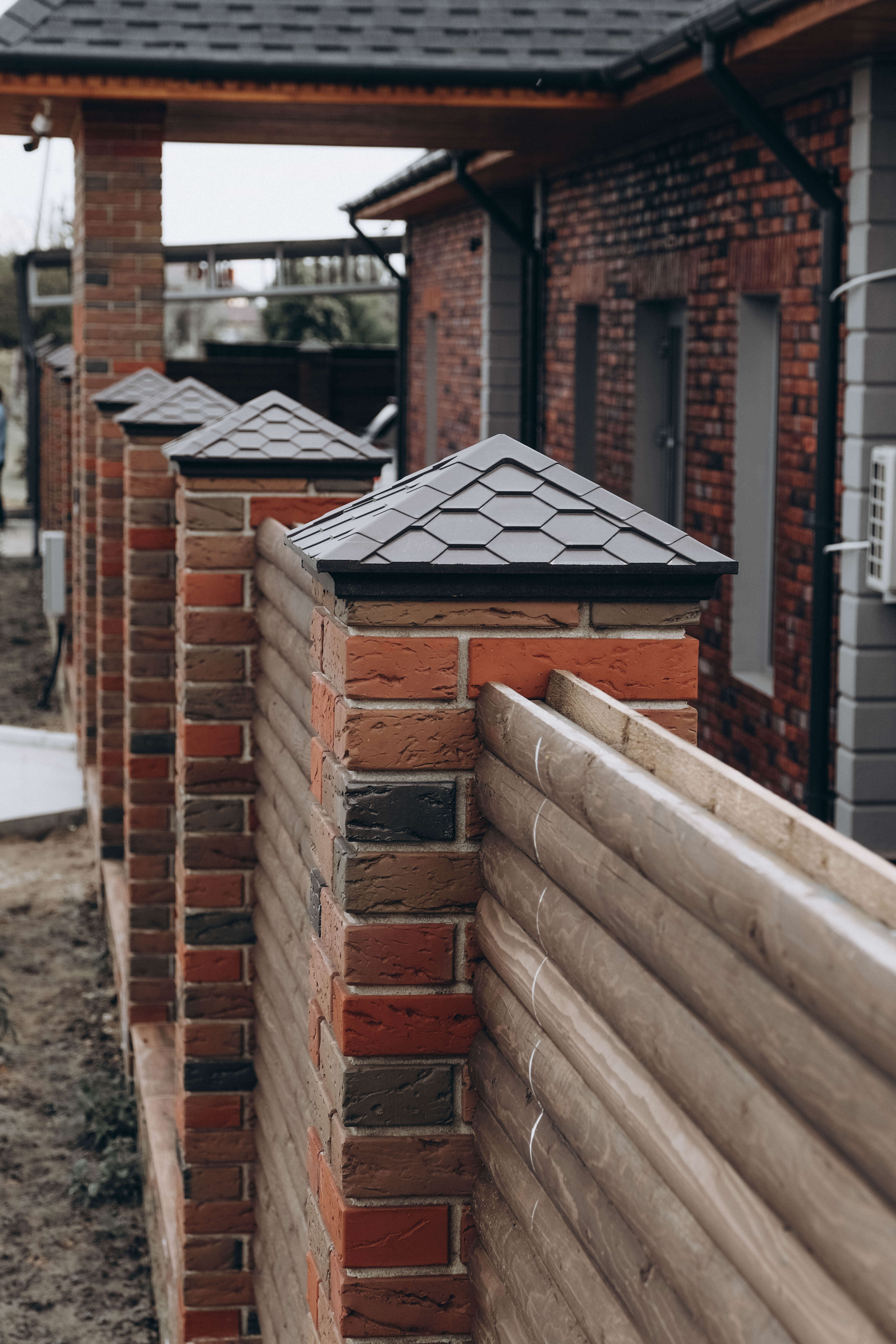 Колпак Zking Эверест Коричневый на столб 1.5х1.5 кирпича (390х390мм) в Донецке фото